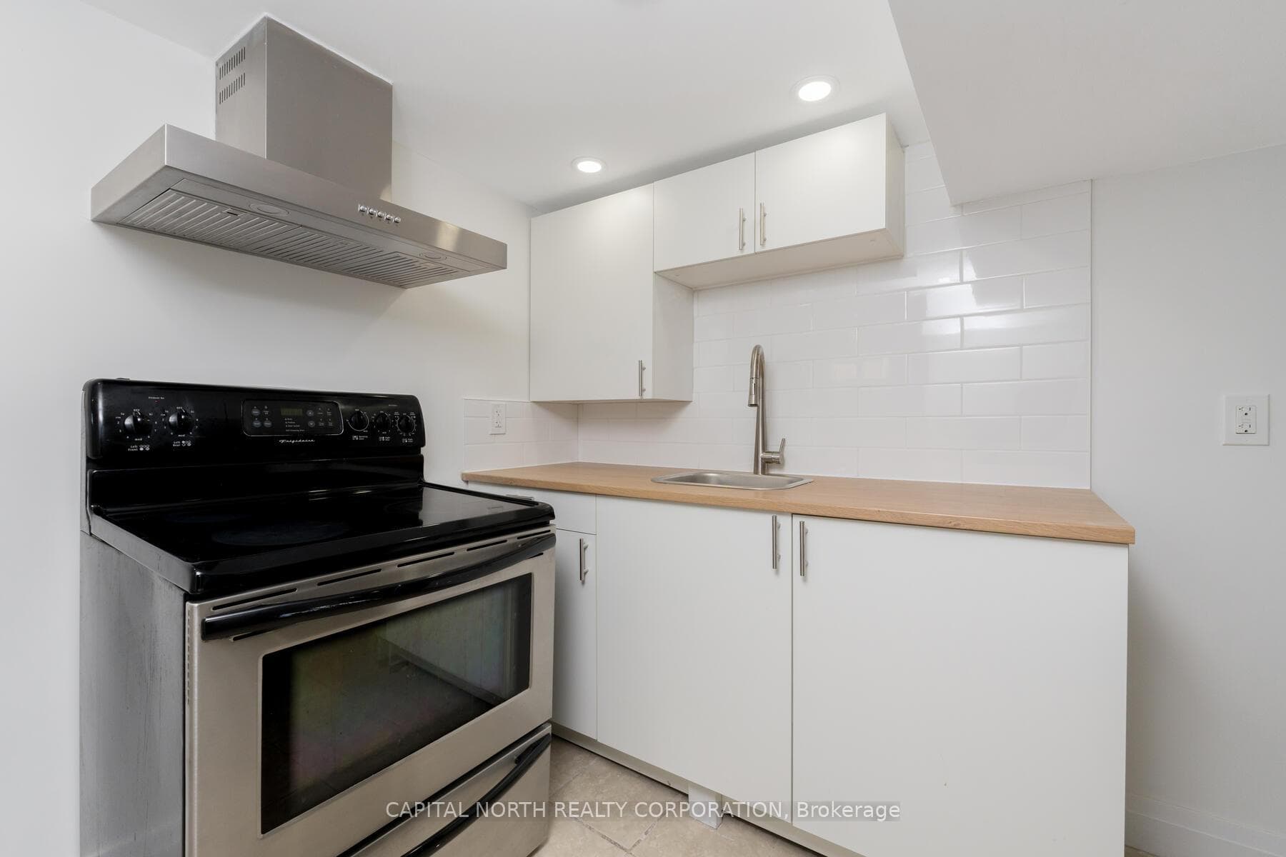 564 King Street Unit 3 photo 10