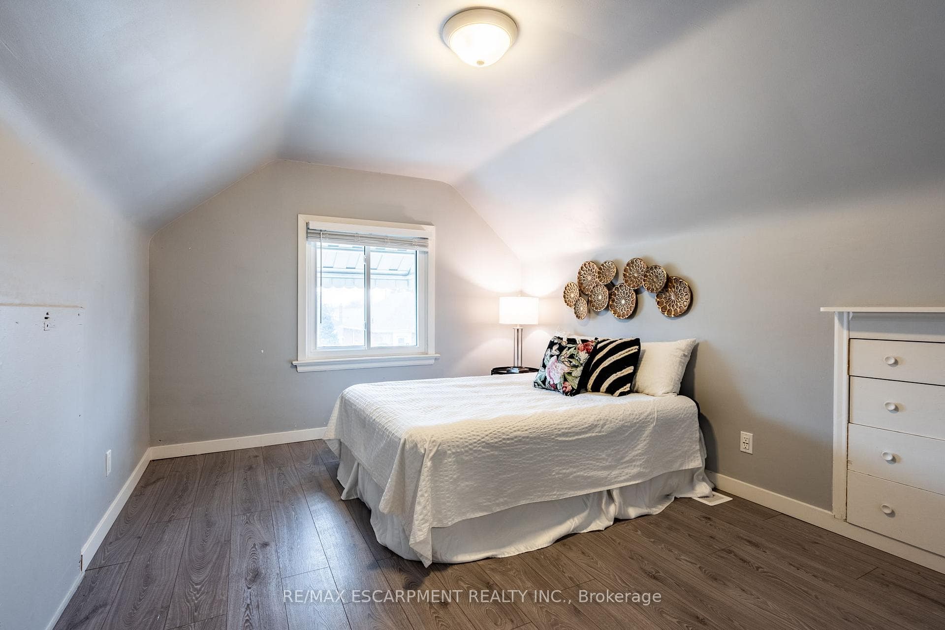 219 RODGERS Road photo 19