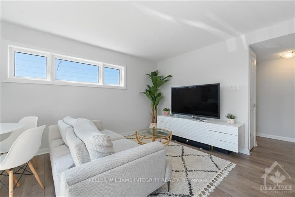 701 AMBERWING Unit A photo 9