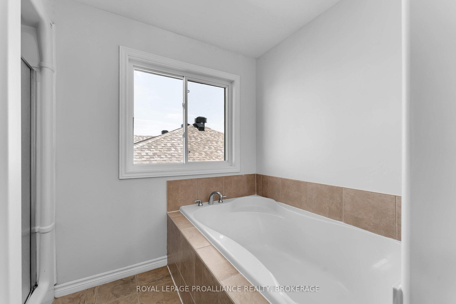 500 Conservatory Drive photo 27