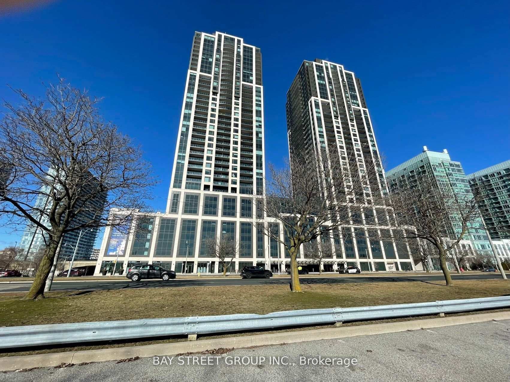 1928 Lake Shore Boulevard Unit 1706 photo 1