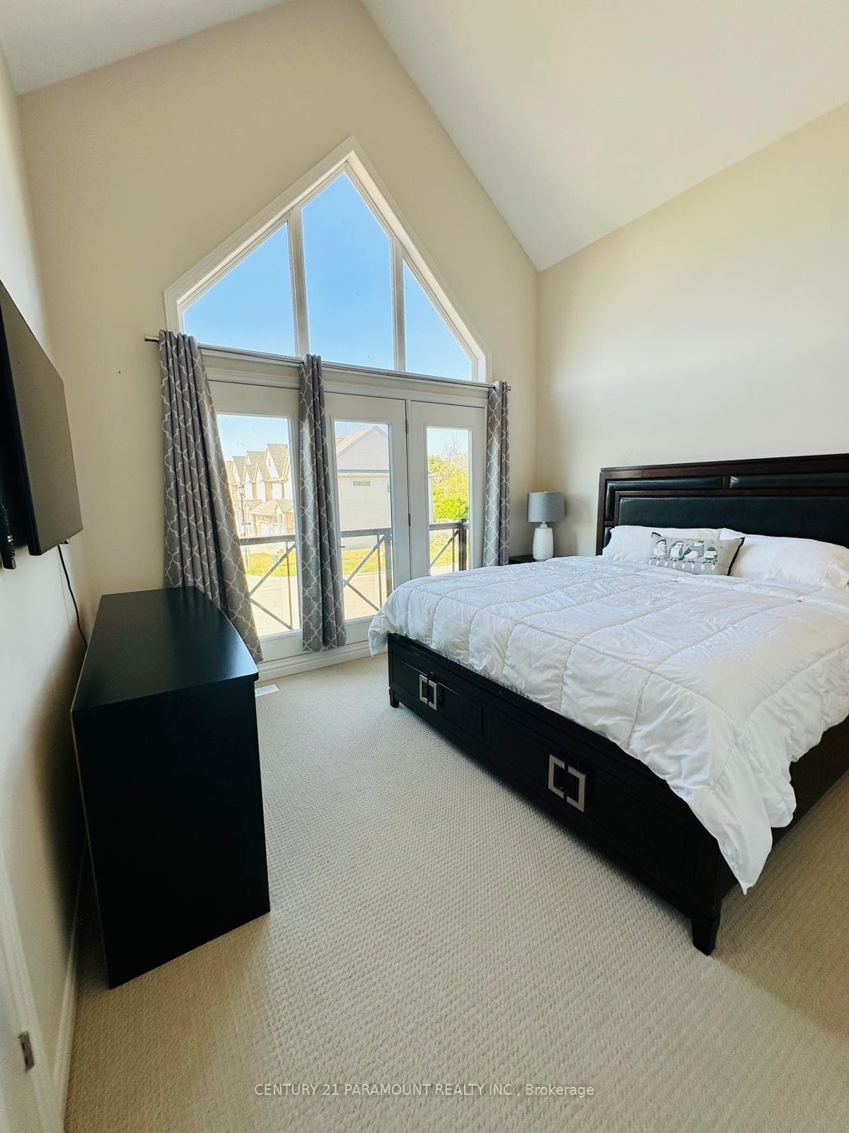120 Delphi Lane photo 7