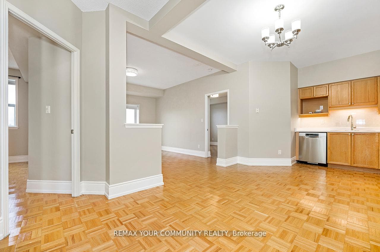 7373 Martin Grove Road Unit 621 photo 14
