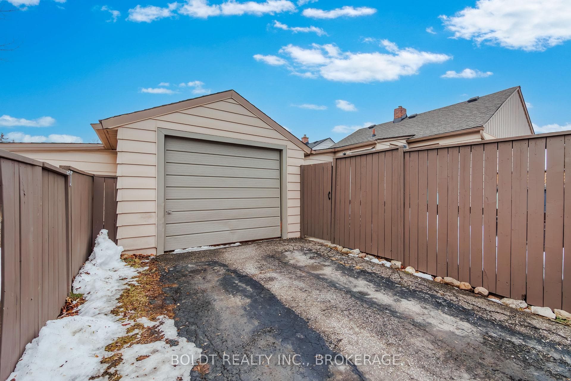 42 Barley Drive photo 3
