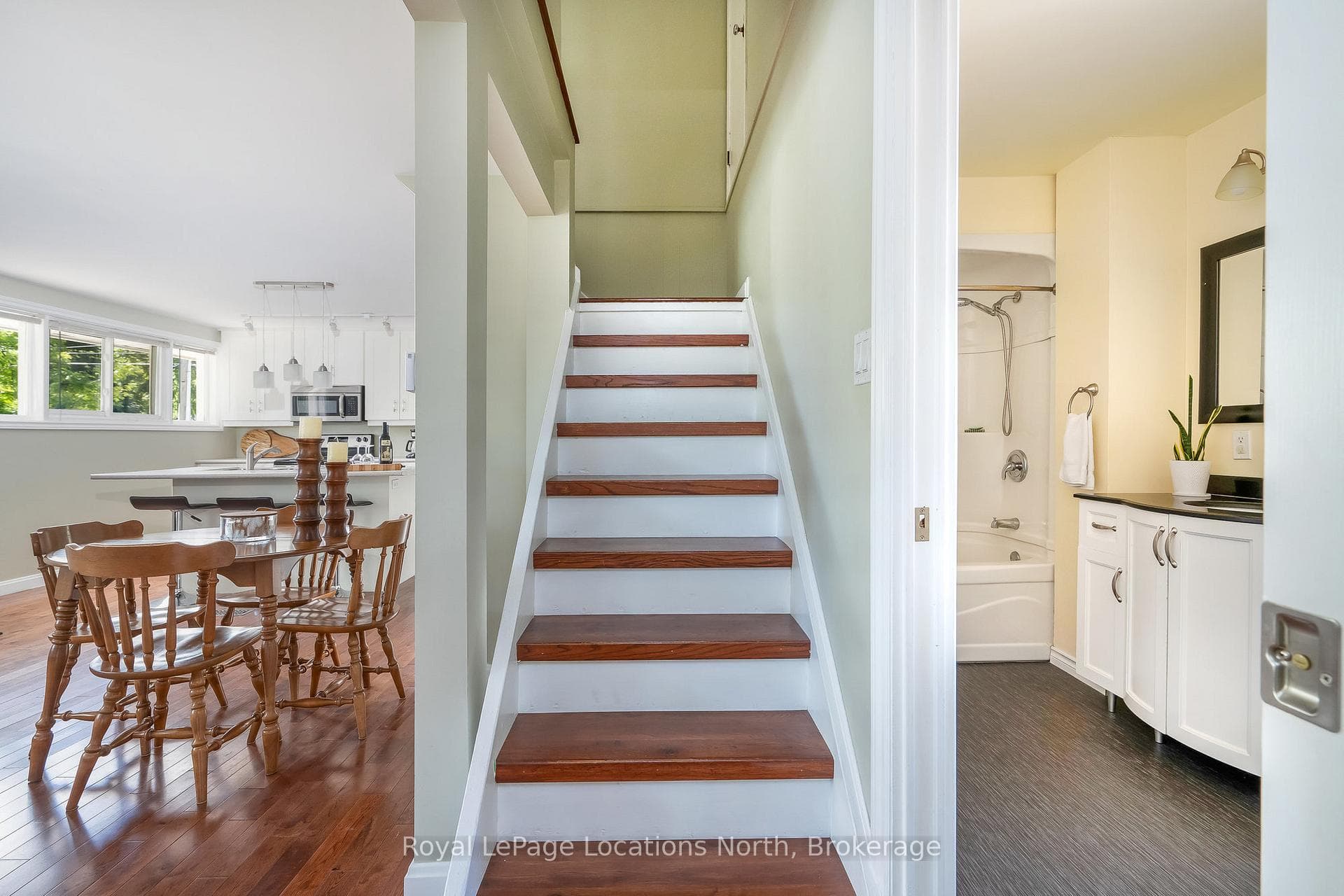 63 Maple Street photo 17