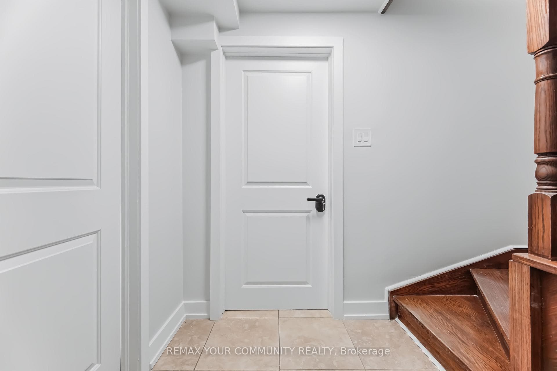 200 Goulding Avenue Unit Lower photo 20
