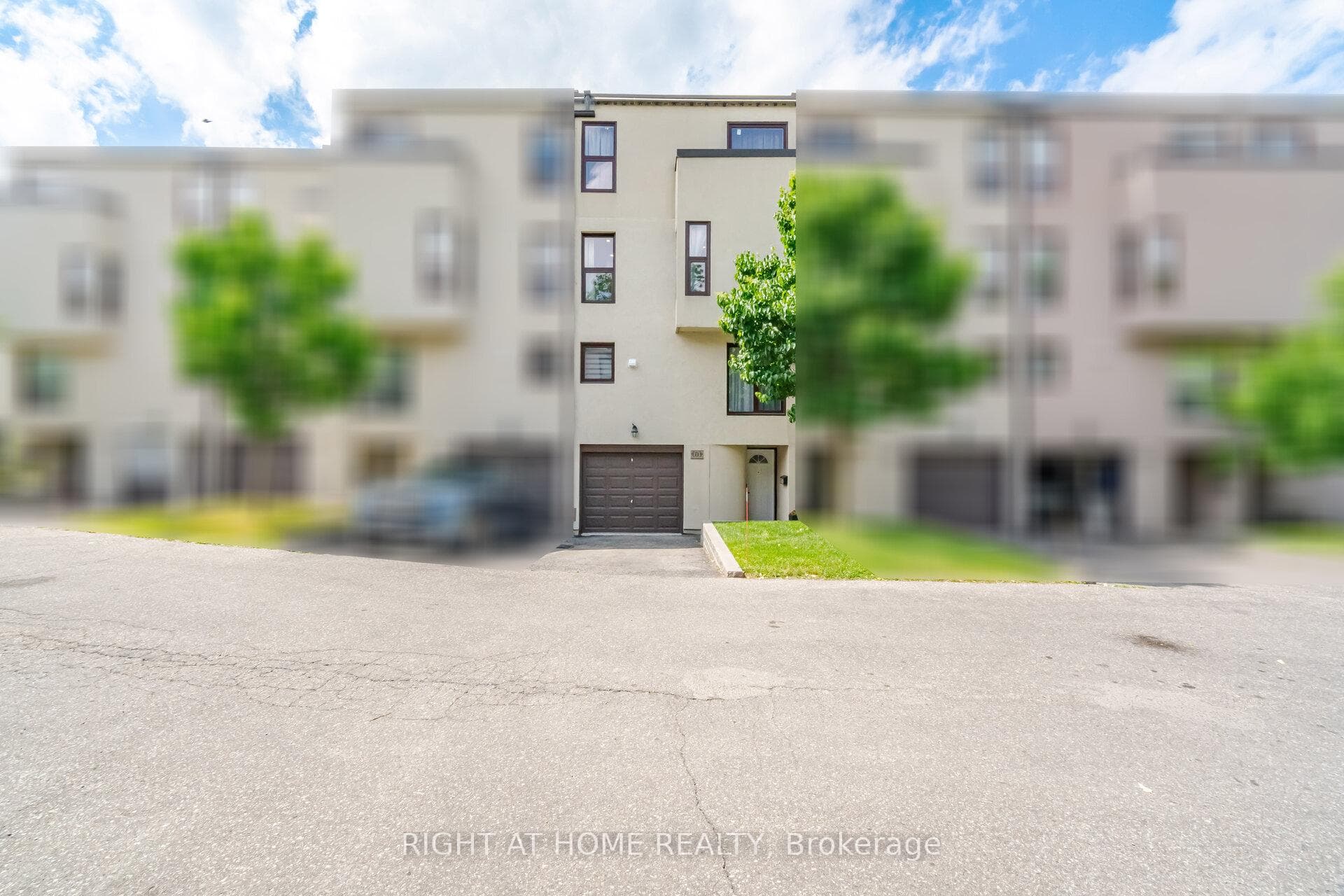 24 REID Drive Unit 8 photo 5