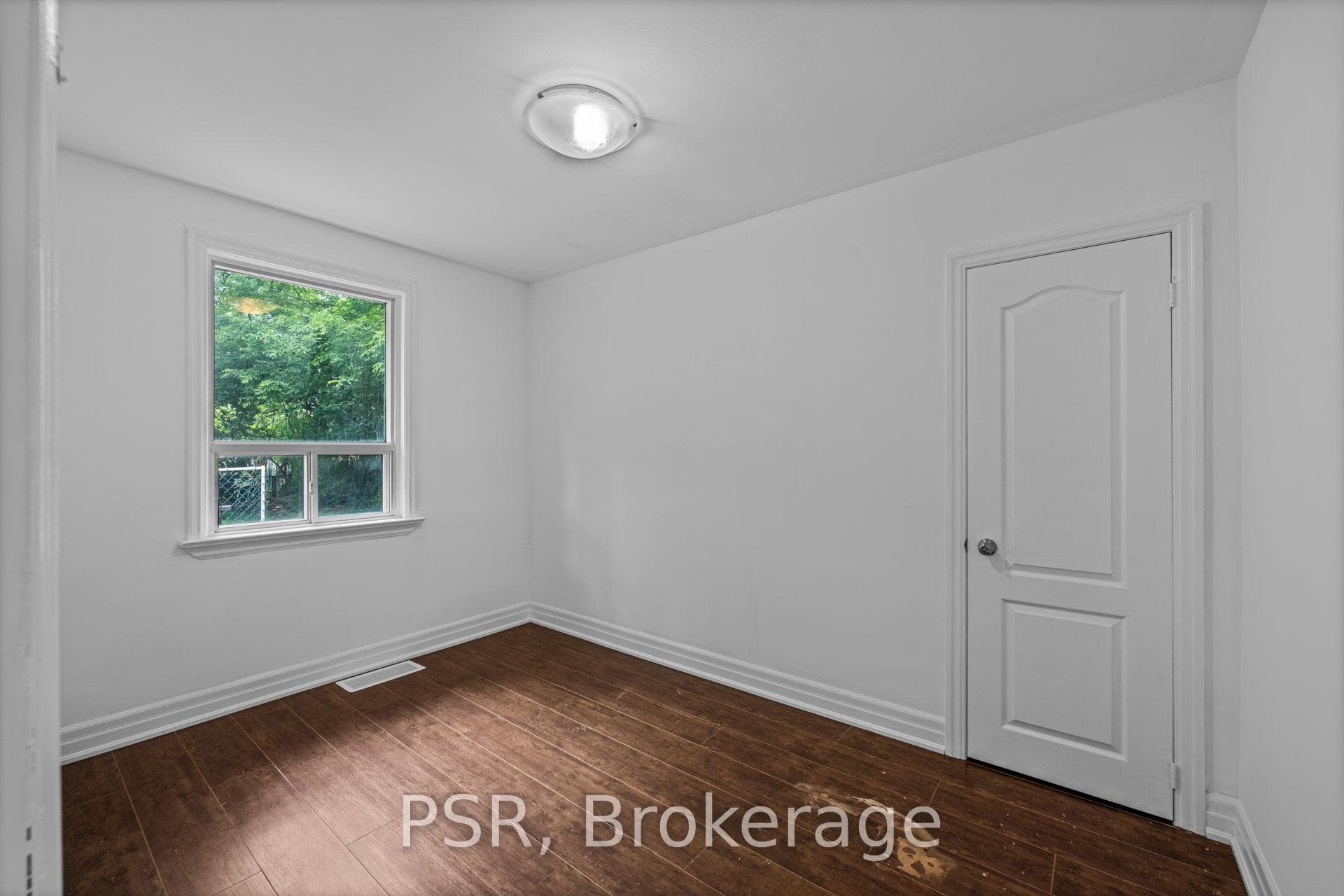 18 Grandview Avenue Unit Main Fl photo 18