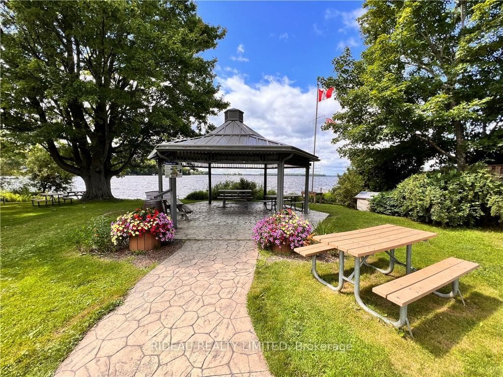 20 COLBORNE Street photo 12