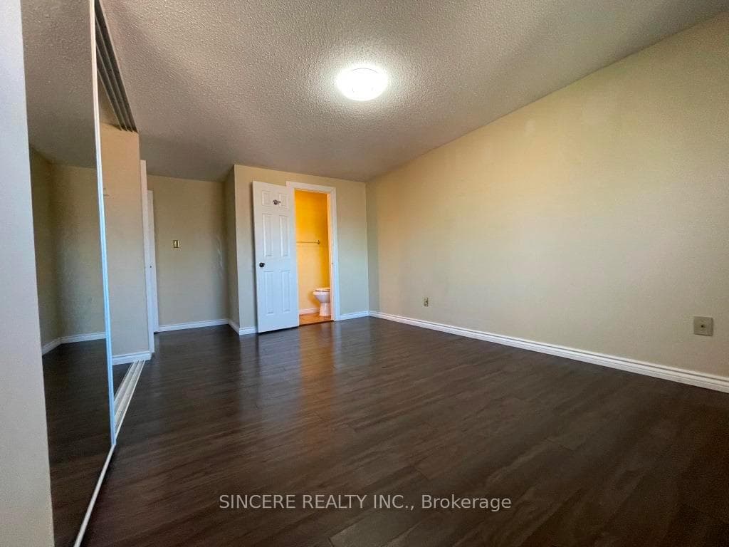 188 Daniels Crescent photo 19