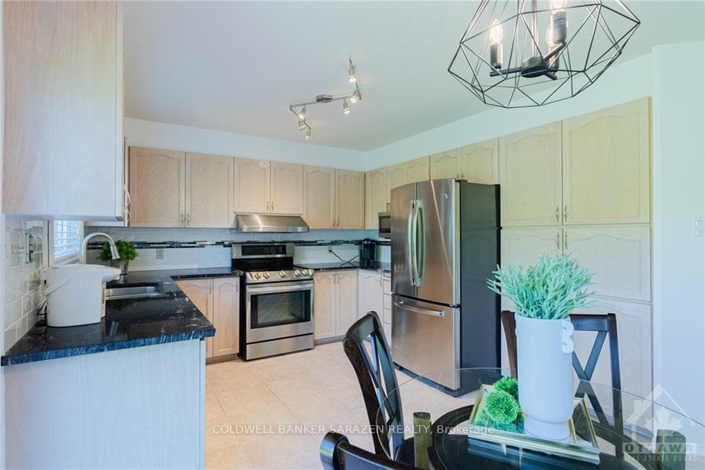 2017 ROLLING BROOK Drive photo 14