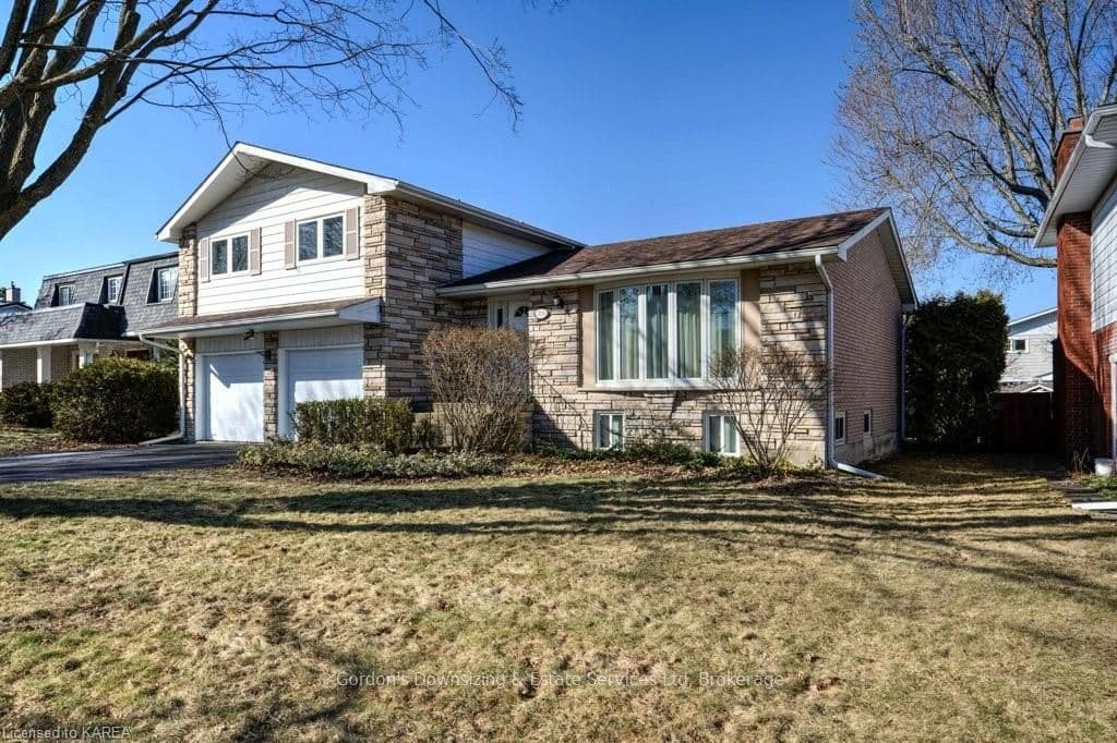 306 AVENUE Road photo 1