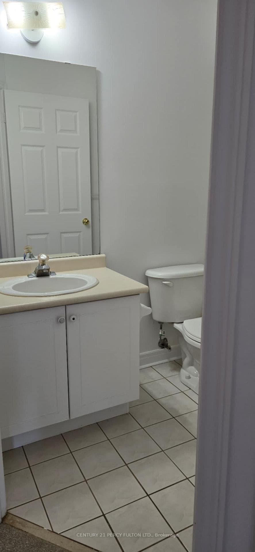96 Riverlands Avenue photo 17
