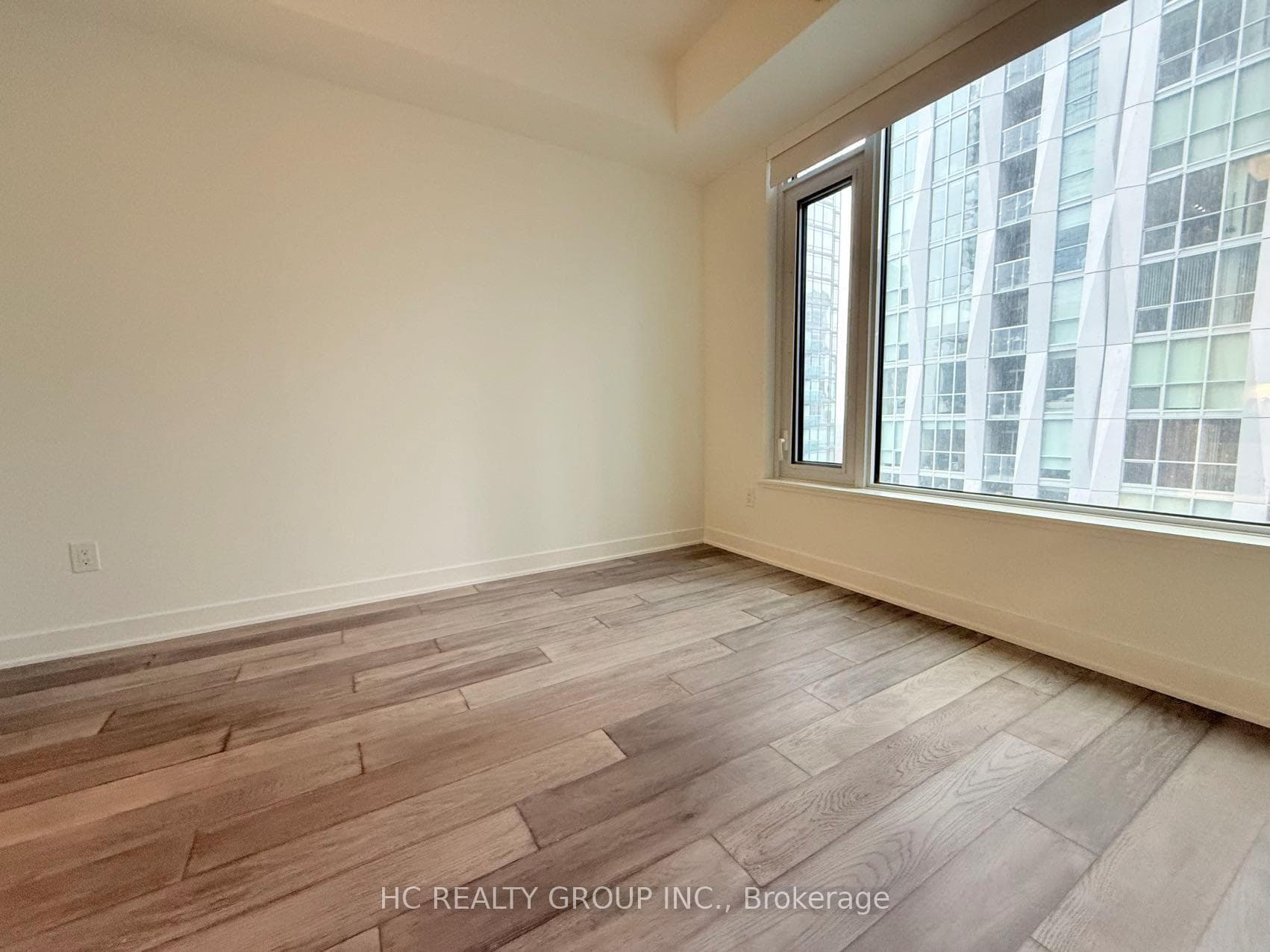 11 Yorkville Avenue Unit 1507 photo 10