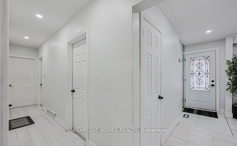 3 Mozart Avenue photo 19