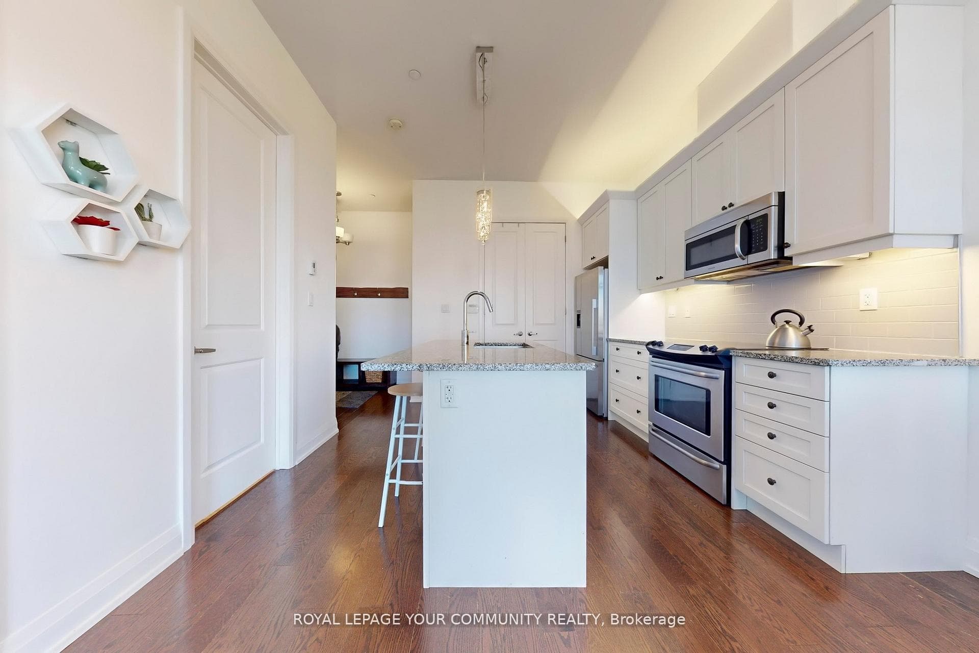 15277 Yonge Street Unit 702B photo 18