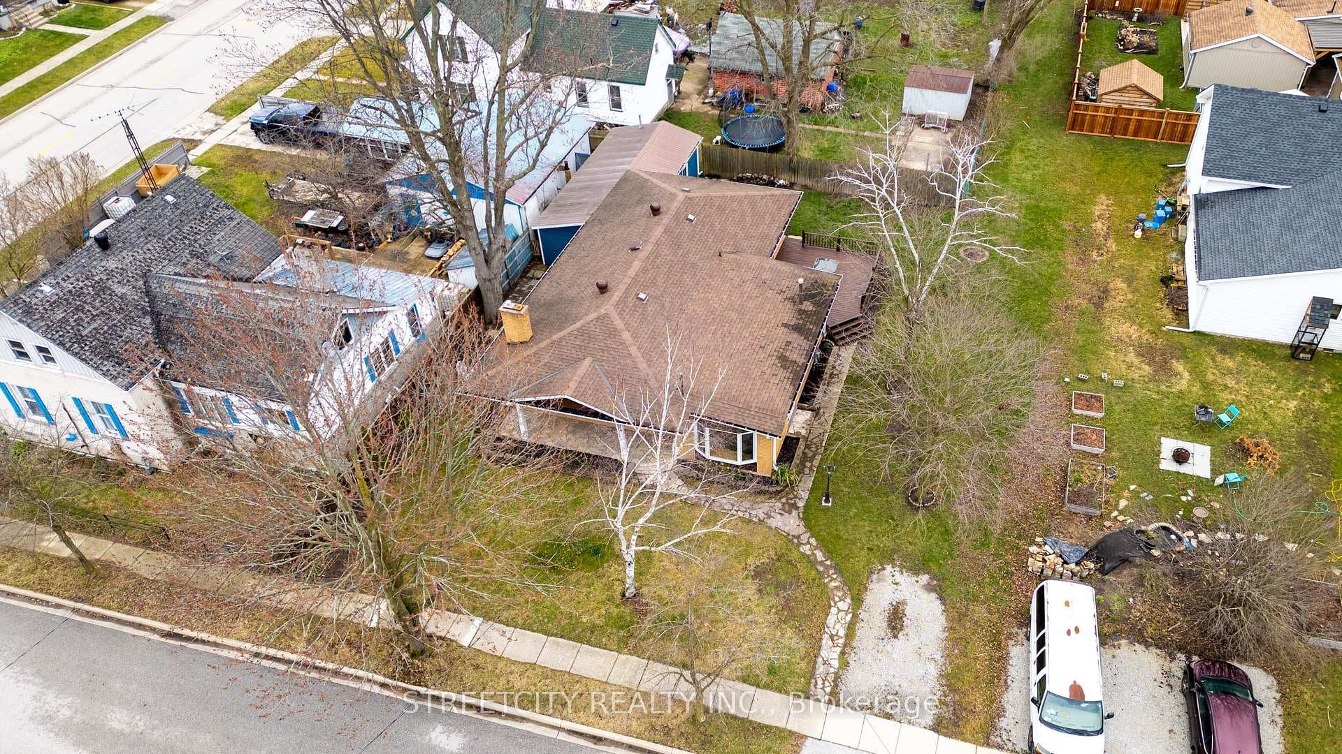 1554 Fourth Street photo 40