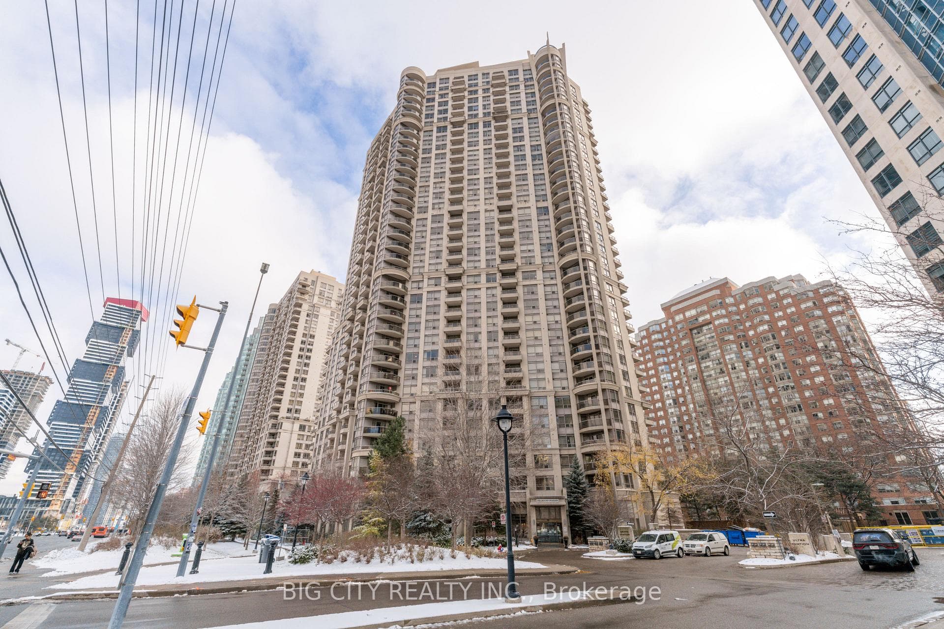 310 Burnhamthorpe Road Unit 2701 photo 22