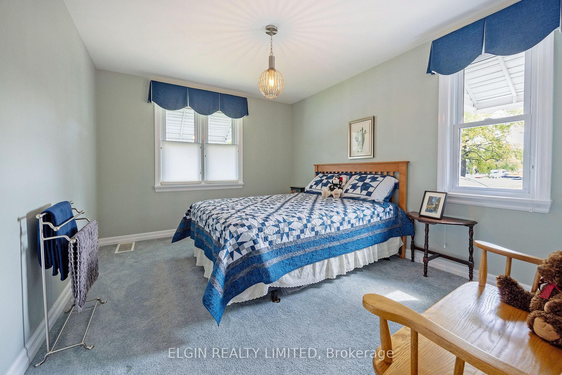 22 Fairview Avenue photo 19