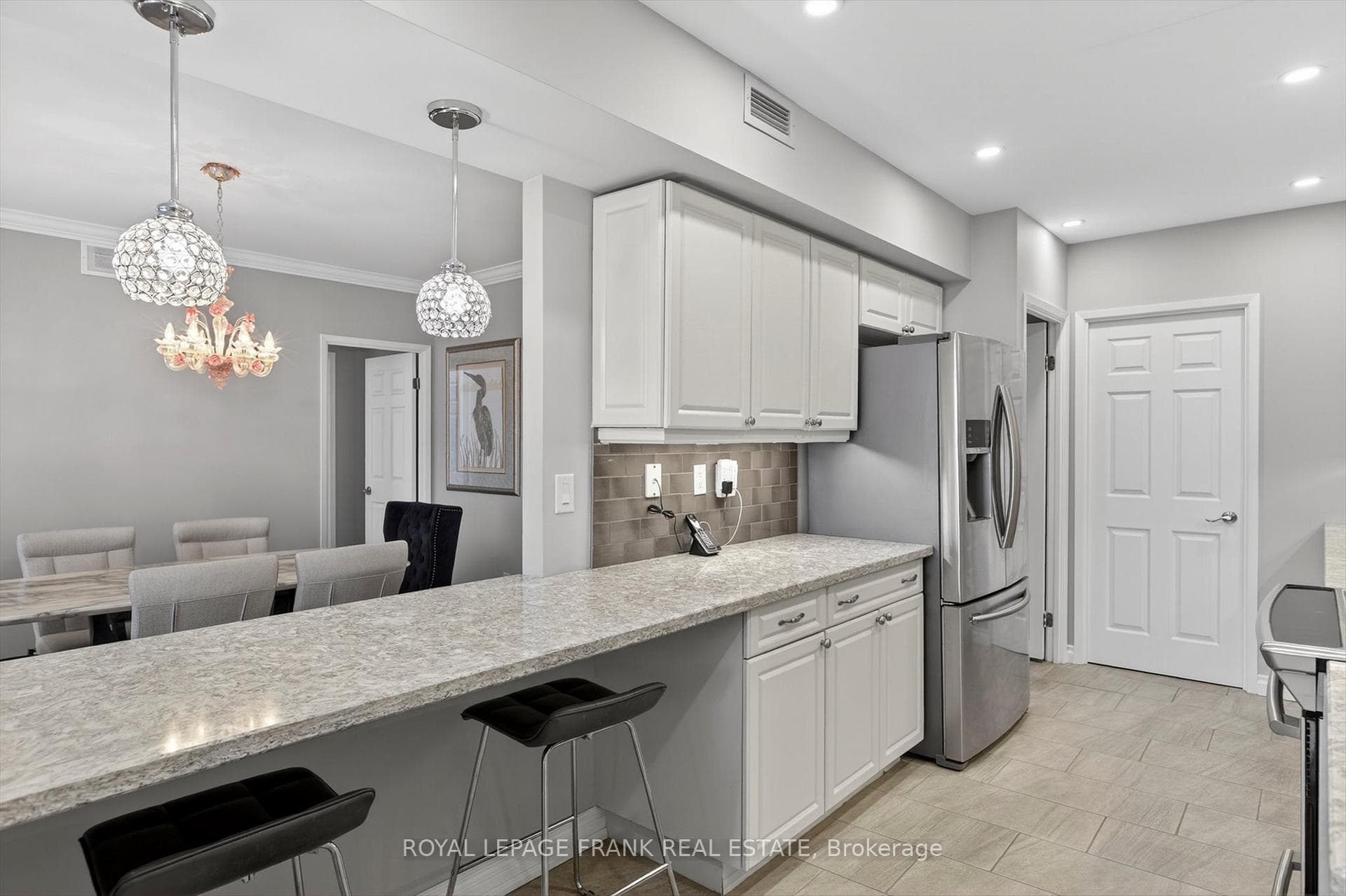 1818 Cherryhill Road Unit 404 photo 14