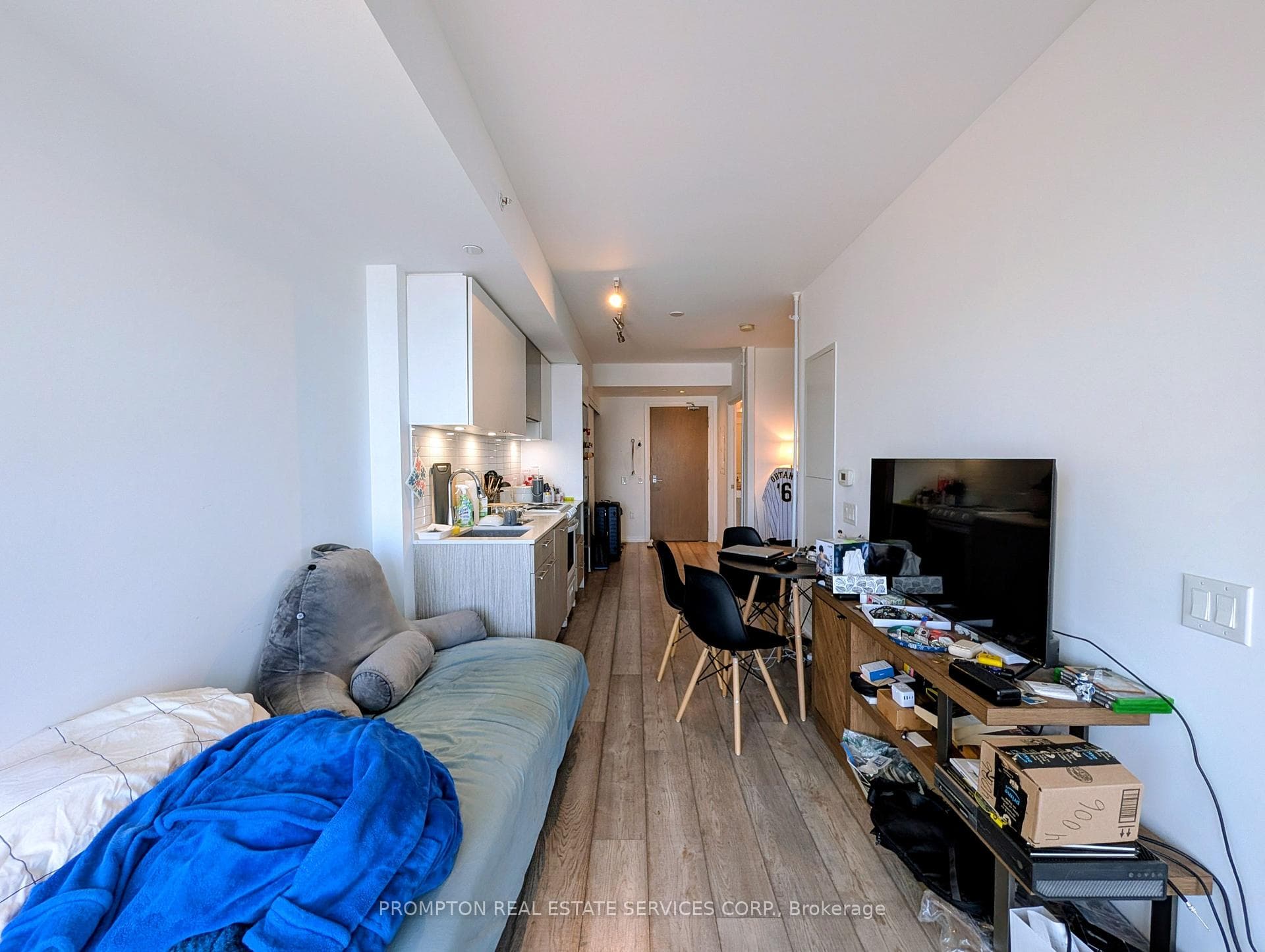 251 Jarvis Street Unit 4006 photo 11