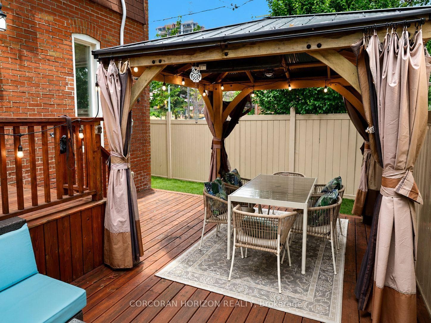 77 Montgomery Avenue photo 41