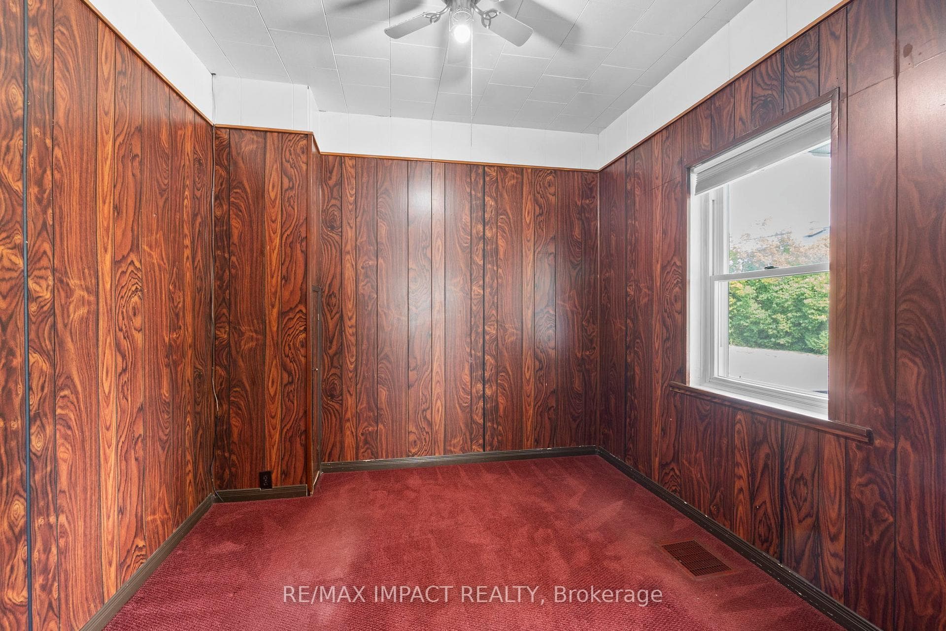 355 Bond Street photo 28