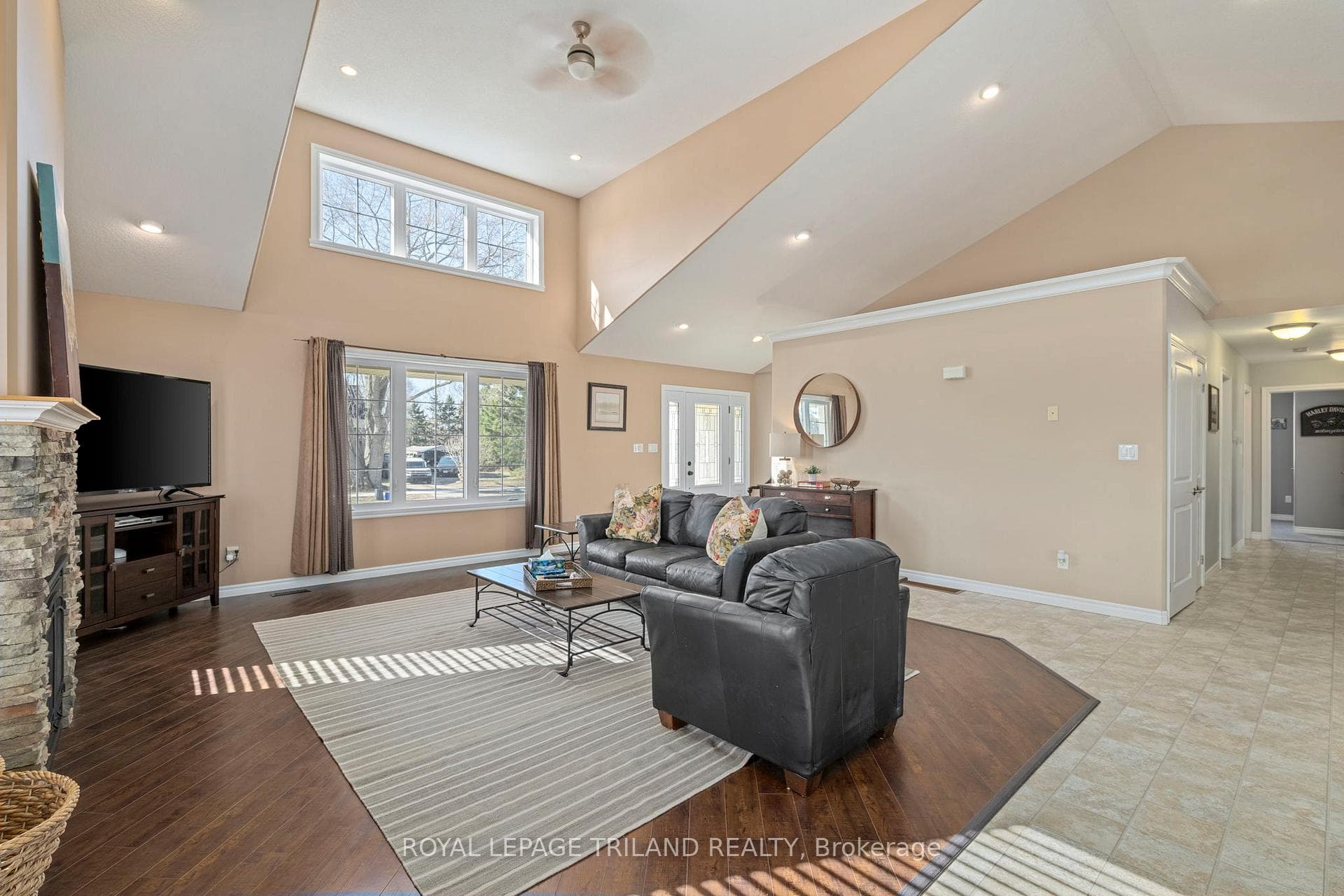 38 Fulton Street photo 9