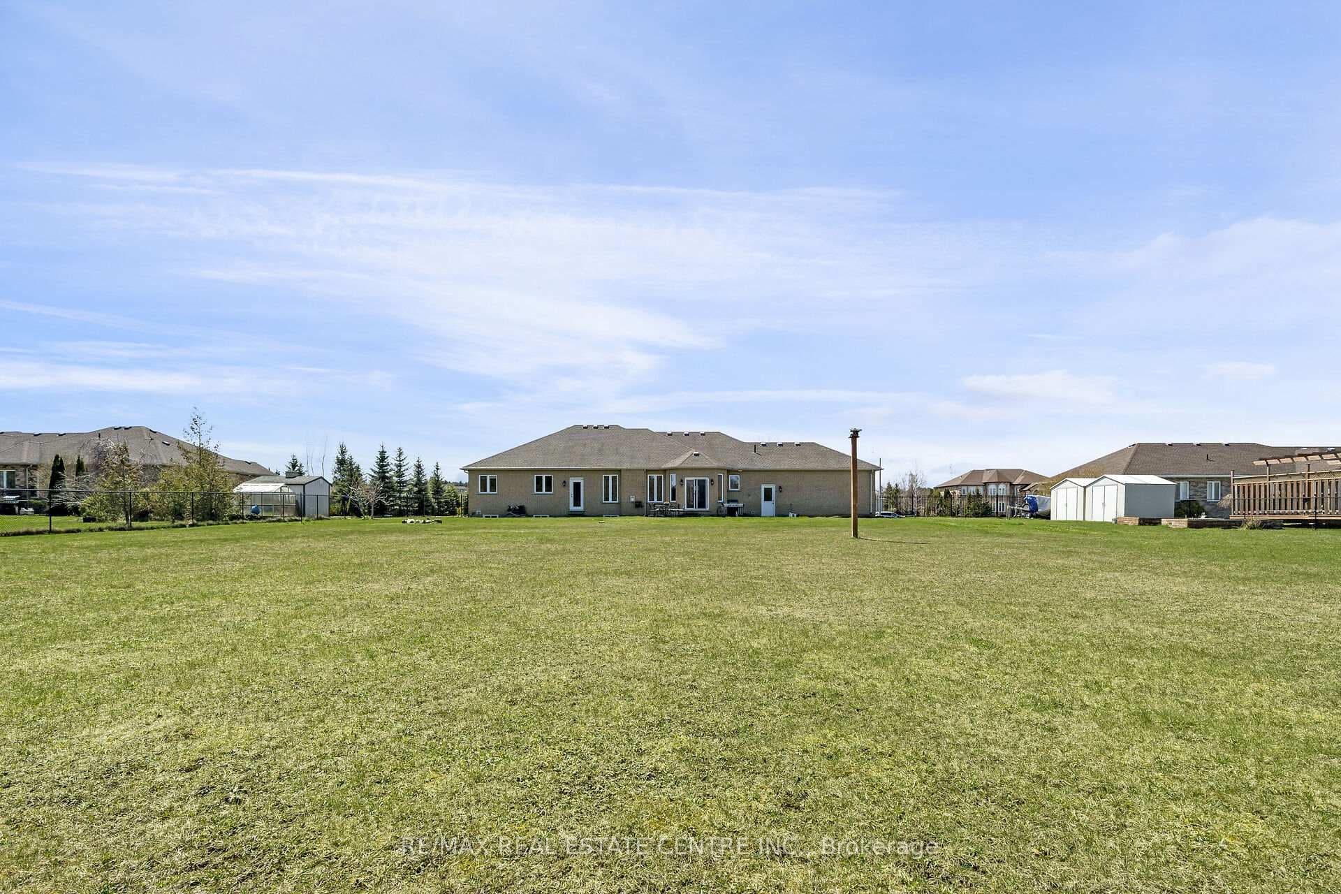 55 Stewart Drive photo 36