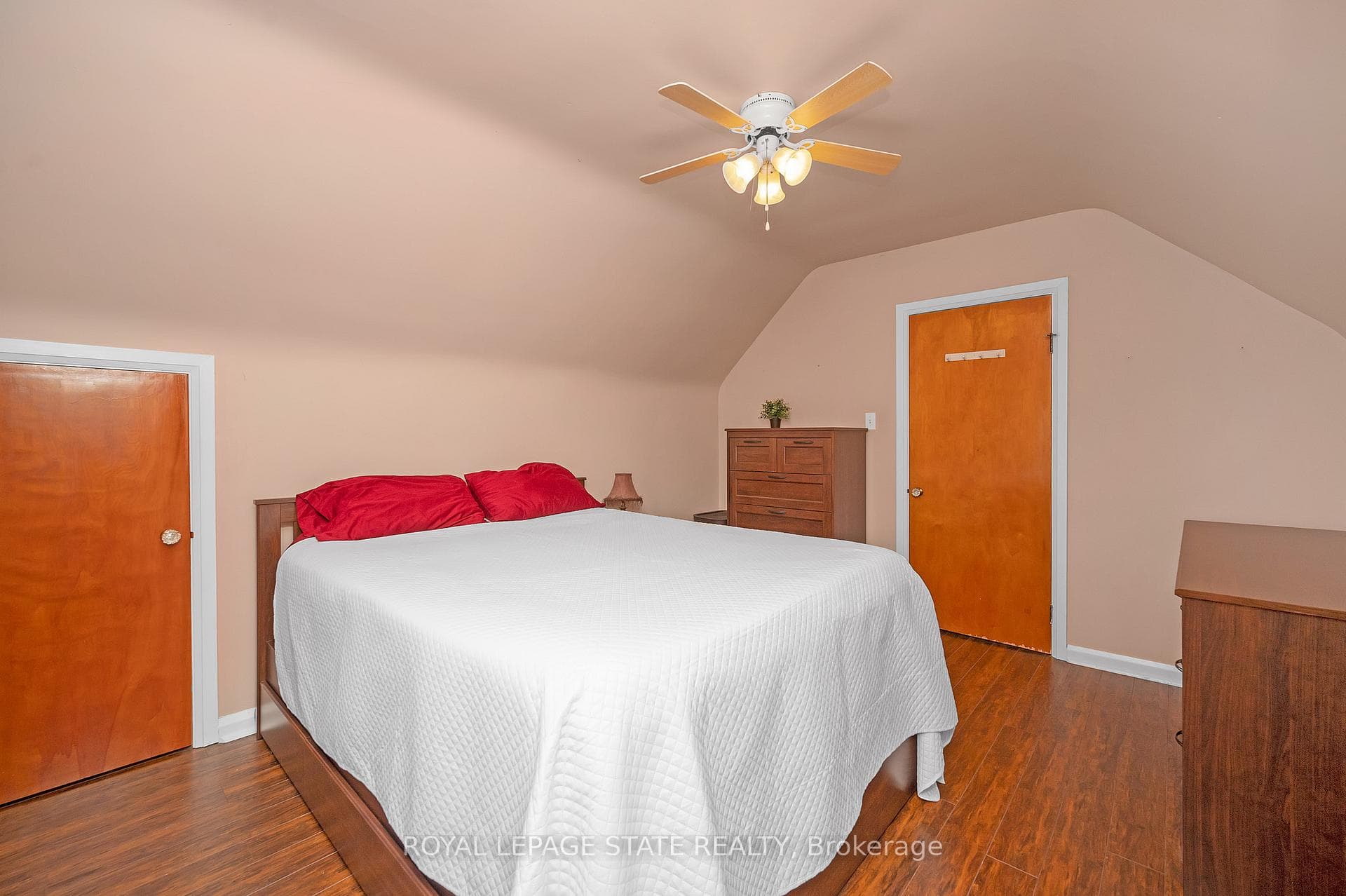 190 Crosthwaite Avenue photo 21