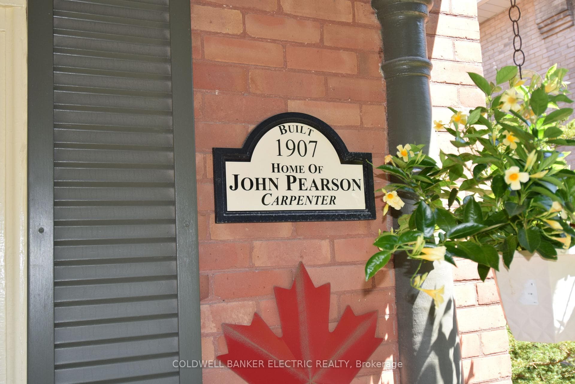 310 Pearl Avenue photo 3