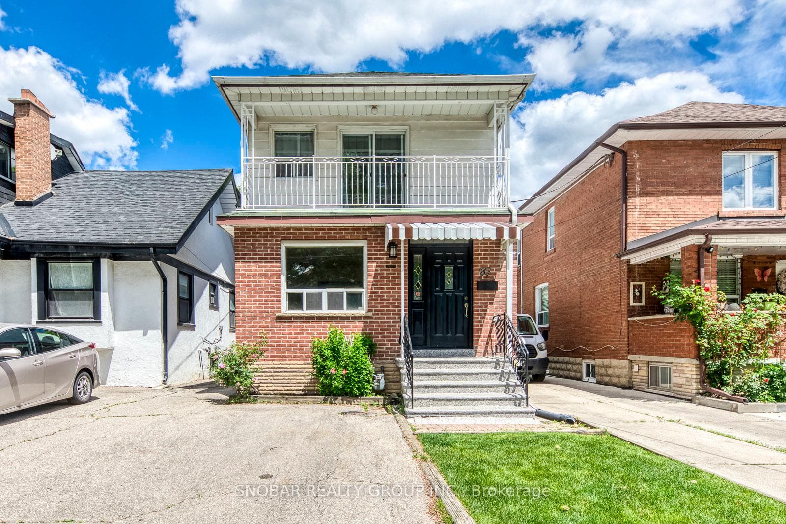 97 Guestville Avenue photo 1