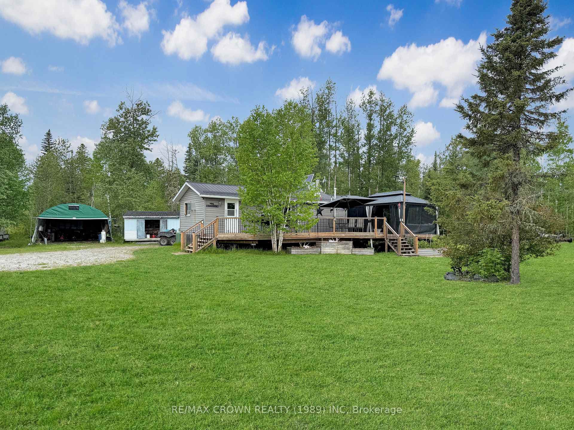 11 Lac Brochet Road Unit Moonbeam photo 3