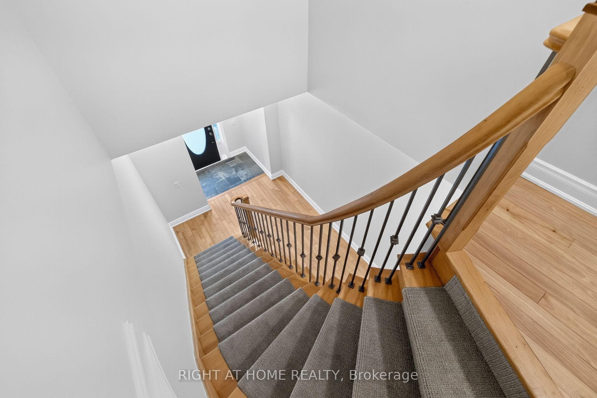 346 Creek Path Avenue photo 24