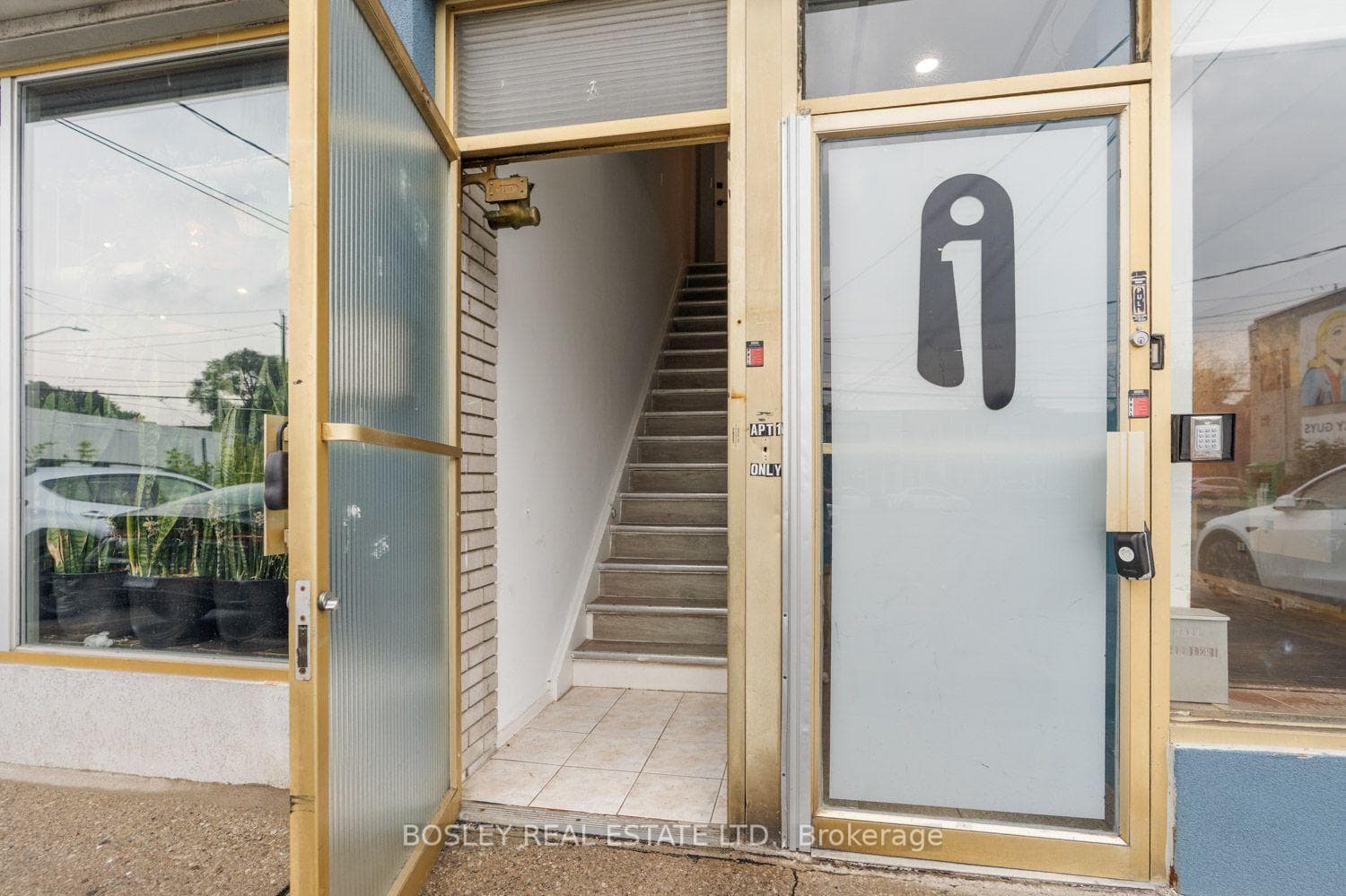 3524 Bathurst Street photo 29