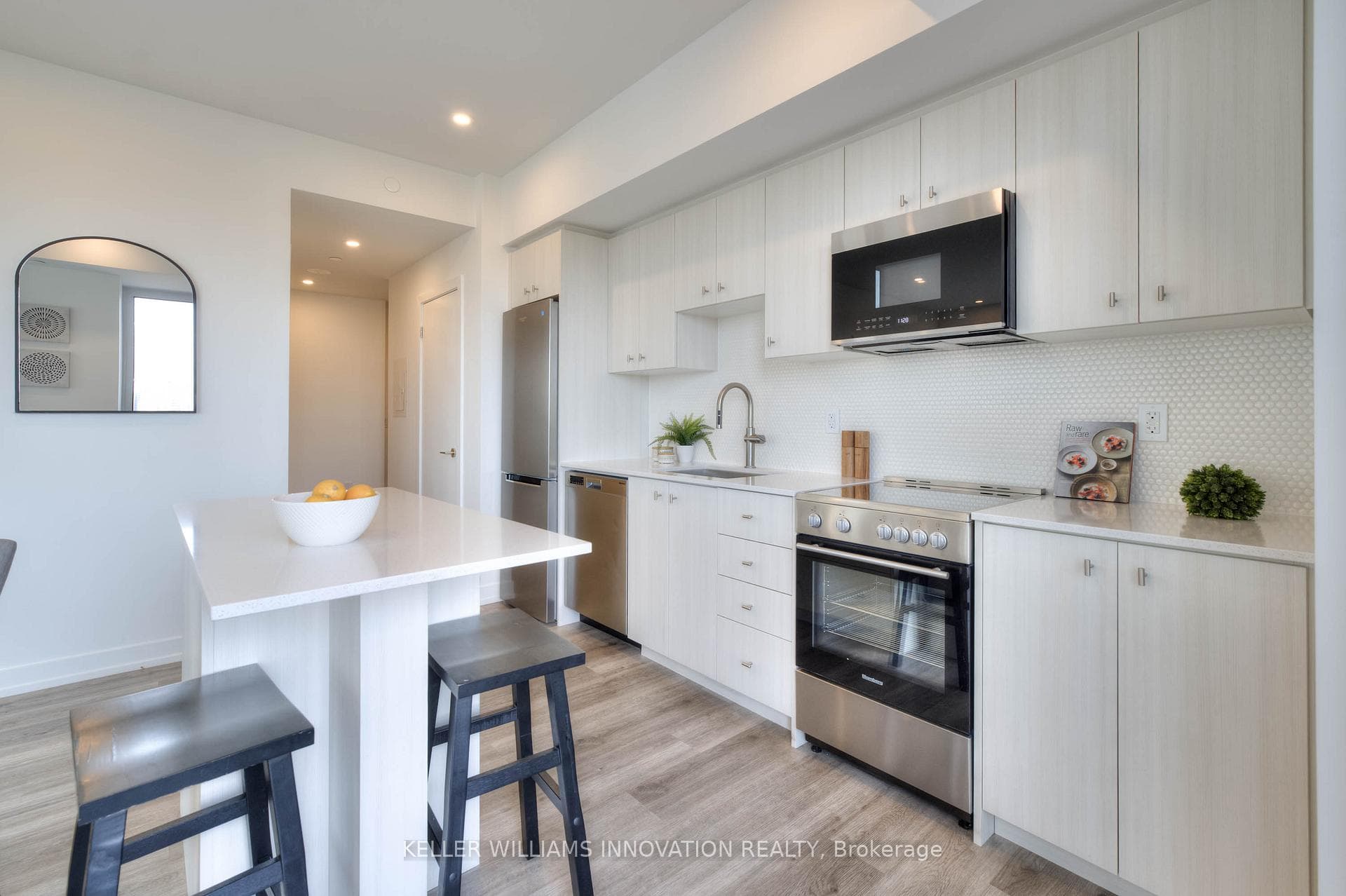 15 Wellington Street Unit 1112 photo 17
