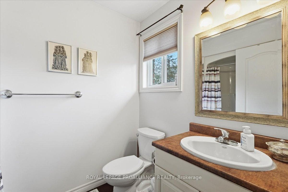 12 Chelsea Crescent photo 17