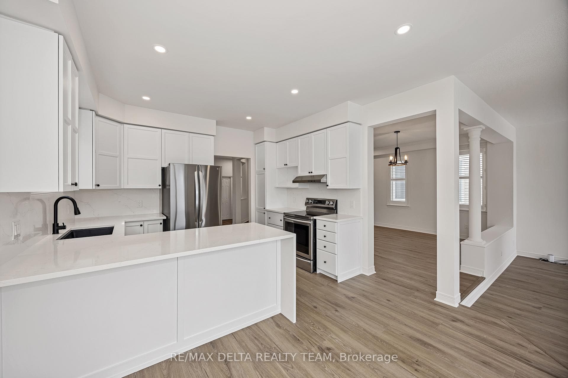 2164 Sojourn Street photo 10