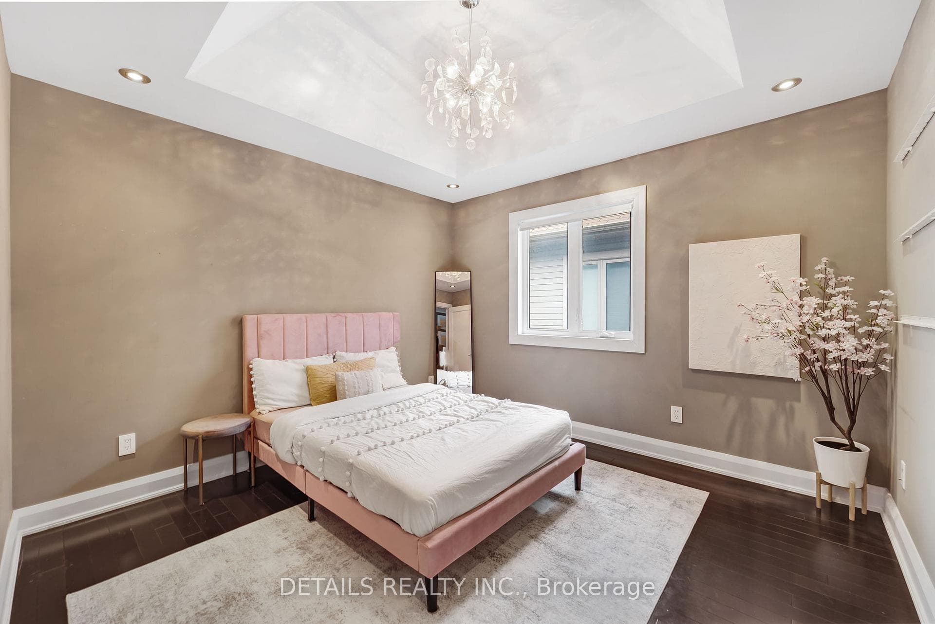 71 Eleanor Drive photo 28