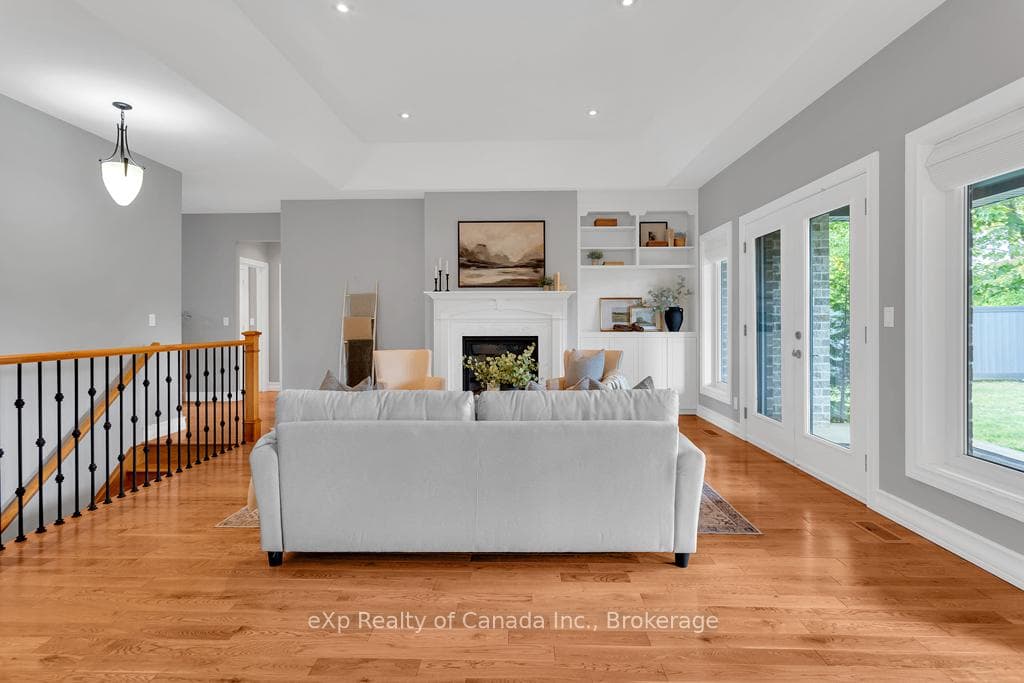 6 Wood Haven Drive photo 10