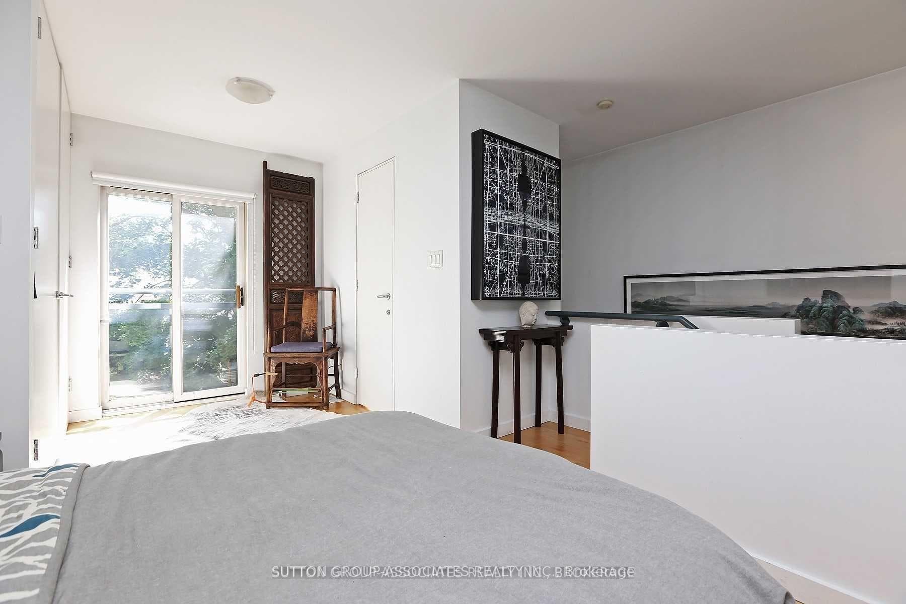 298A Sackville Street photo 14