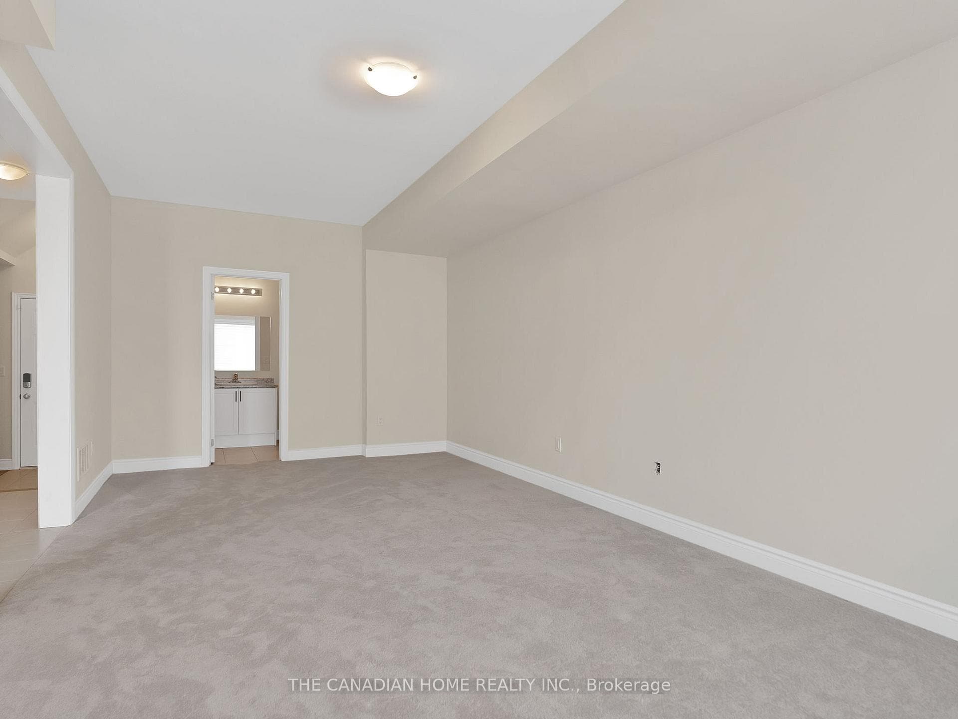 12 Marvin Avenue photo 5