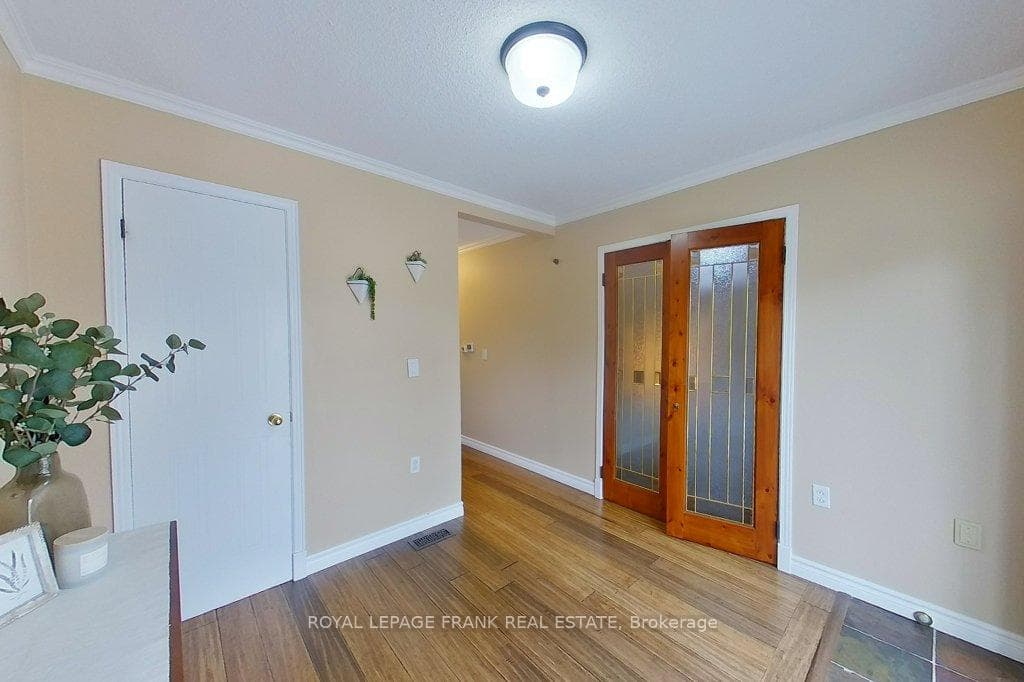 324 Towerhill Road photo 15