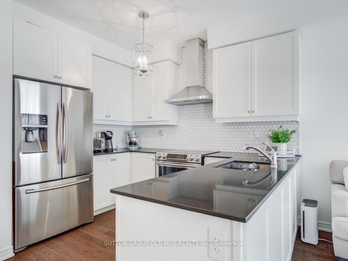 61 Morra Avenue photo 4