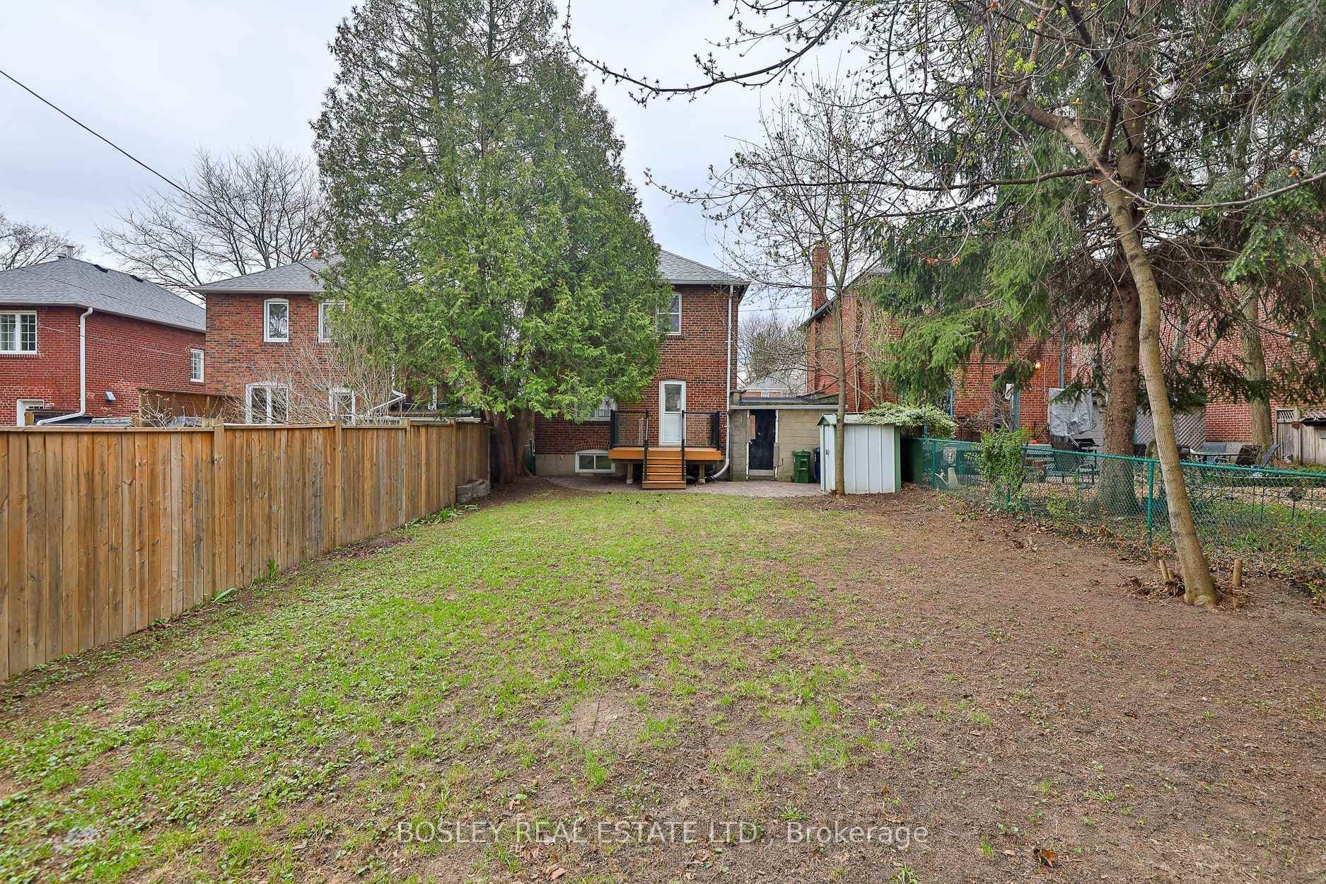 432 Broadway Avenue photo 34