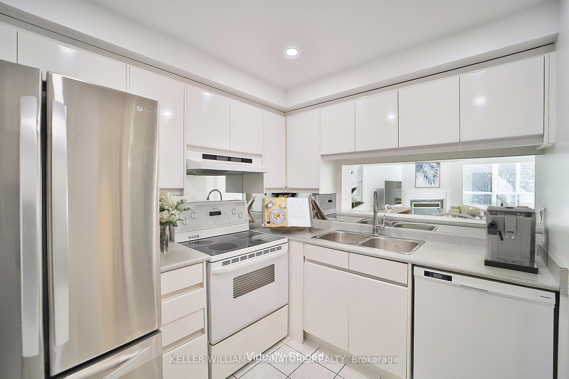 1 Ripley Avenue Unit 302 photo 3