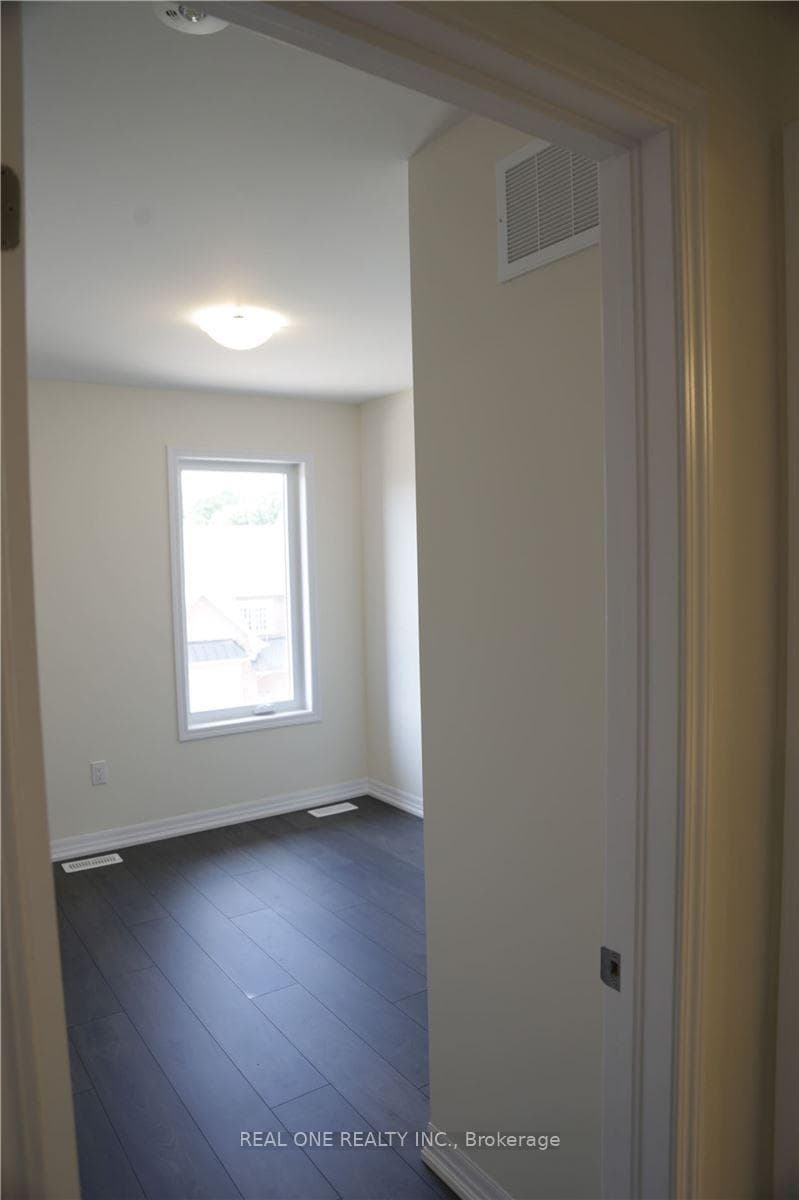 3rd Floor-Bedroom#2