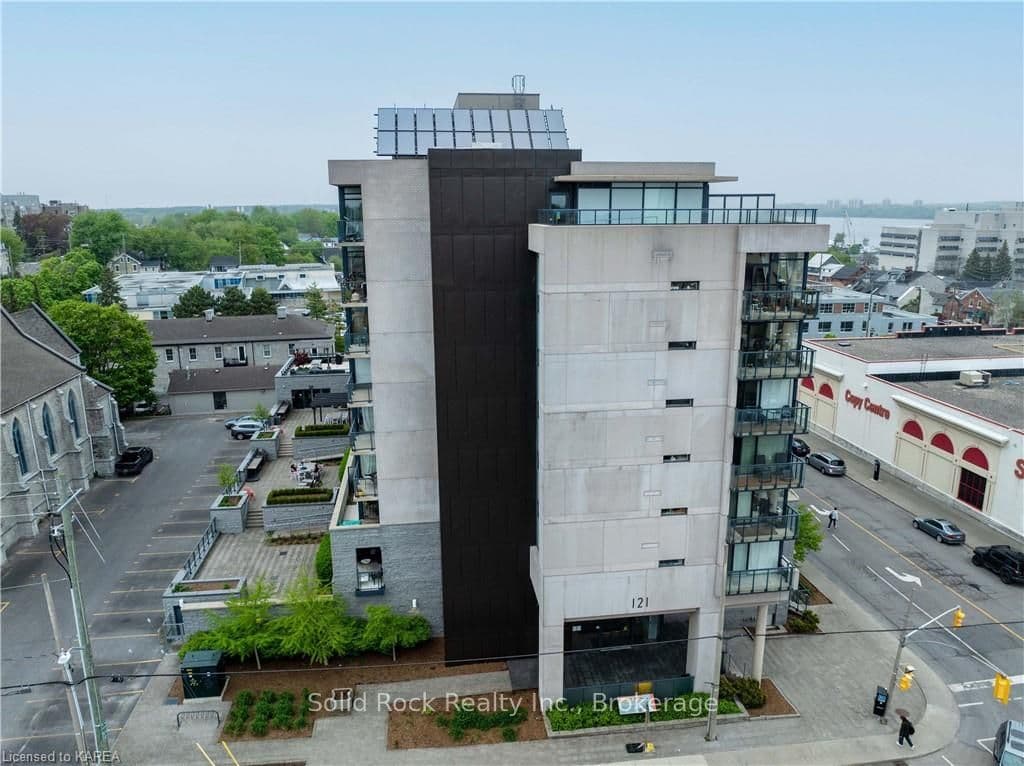 121 QUEEN Street Unit 207 photo 1