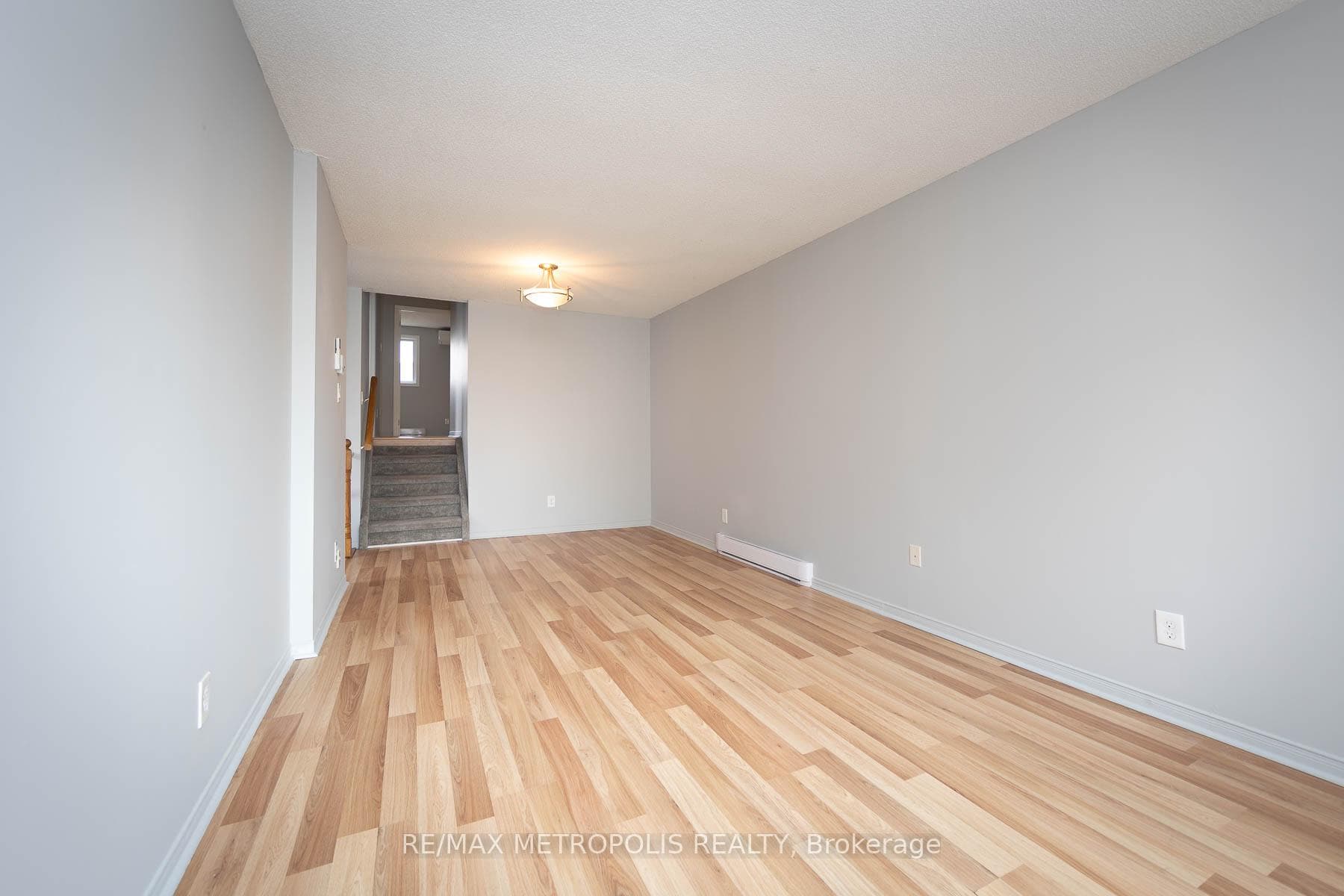 31 Empire Crescent Unit Main photo 7
