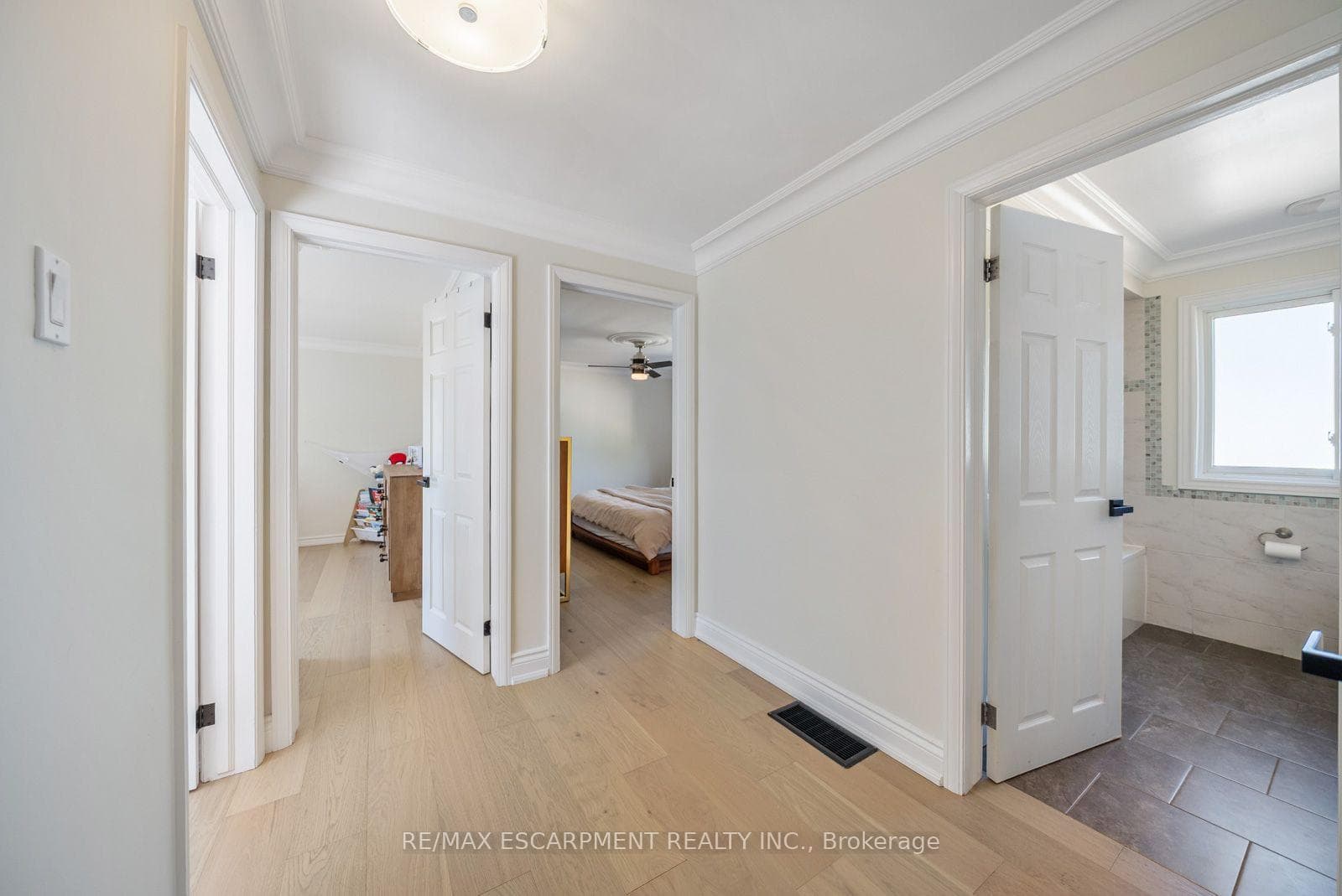 134 Fairwood Place photo 21